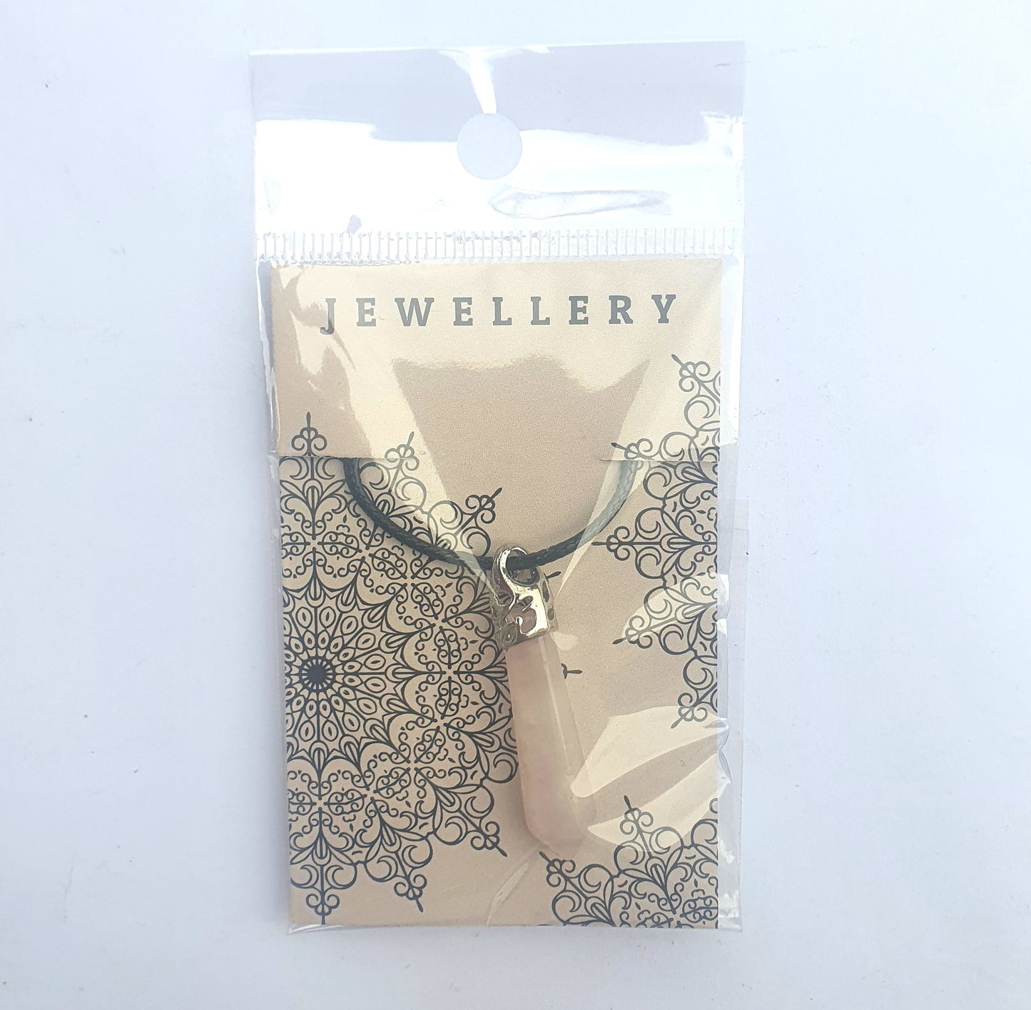 Náhrdelník s príveskom z krištáľového hrotu - ružový kremeň