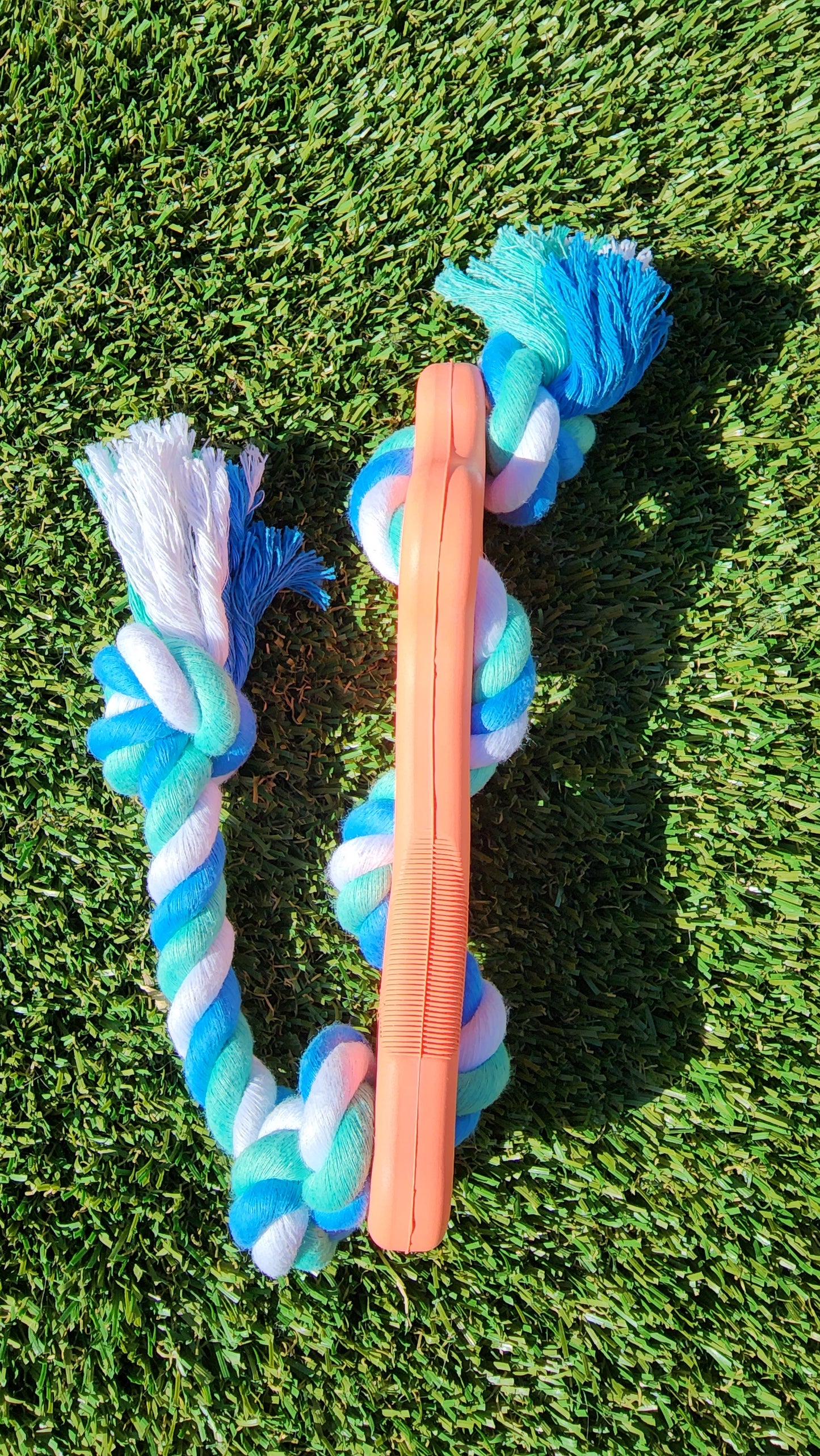 Rubber Bone Dog Chew Toy with Tug Rope